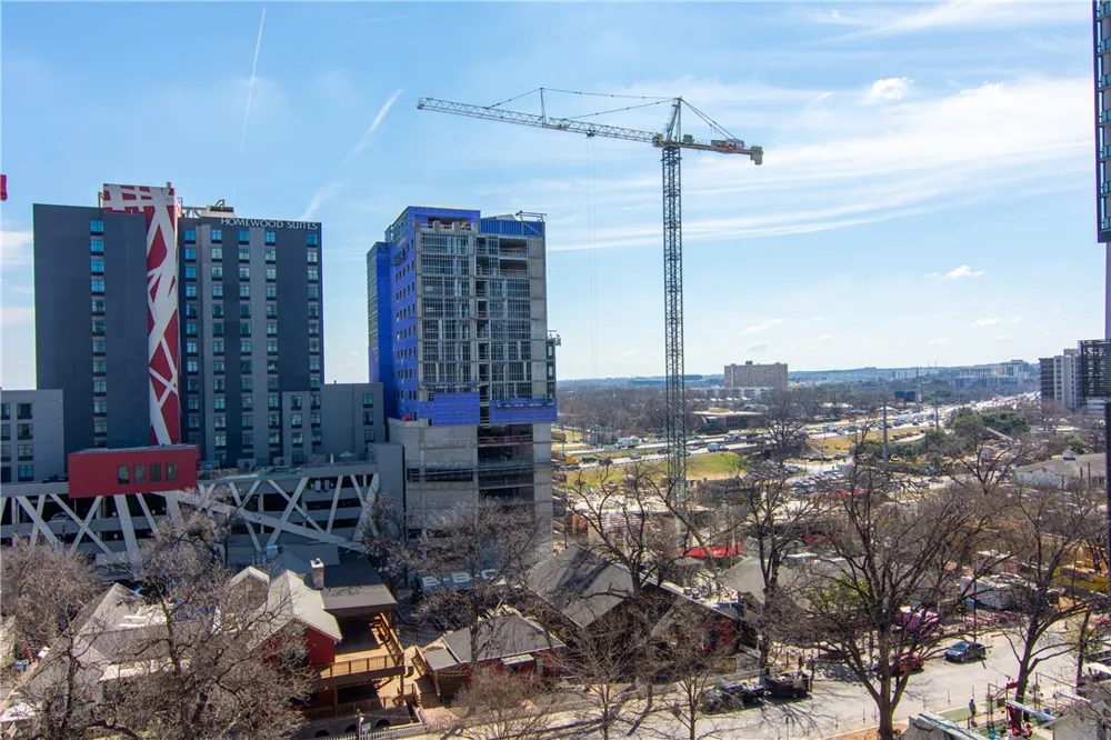 603 Davis Street #1005 Austin, TX 78701