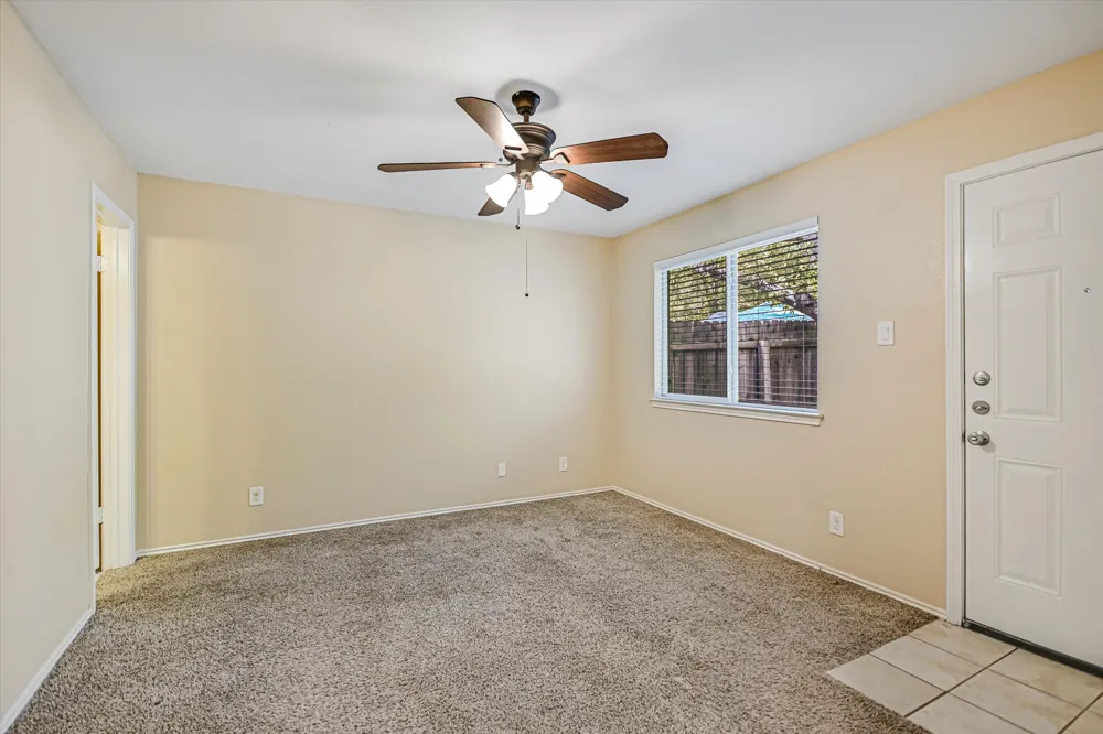 519 Cutty Trail #B Lakeway, TX 78734