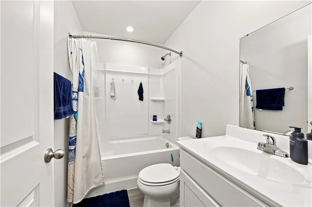 377 Cartecay Drive Calhoun, GA 30701