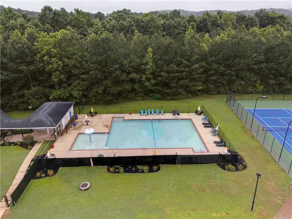 377 Cartecay Drive Calhoun, GA 30701