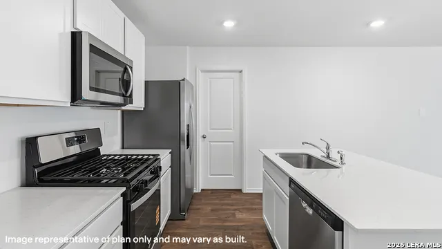 3423 Mulberry Grove San Antonio, TX 78264