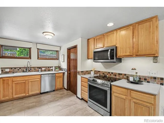 2126 Genoa Court Loveland, CO 80538