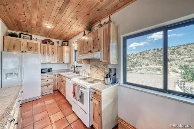 254 Bandito Trail Florence, CO 81226