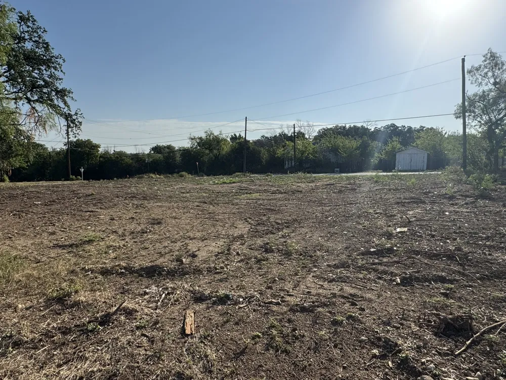 302 S Walnut Brady, TX 76825
