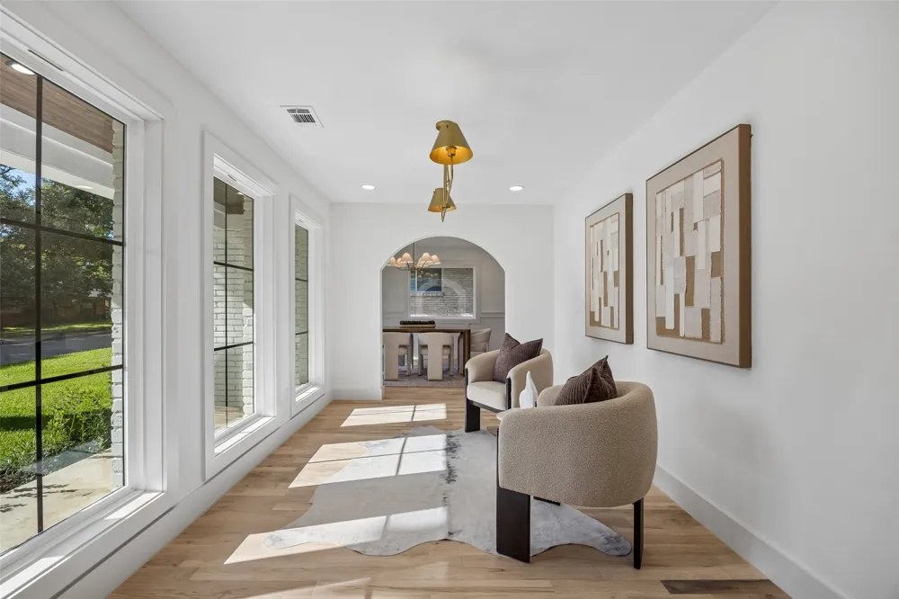 10310 Mosscrest Drive Dallas, TX 75238