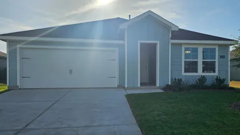 1212 Breezy Oak Drive