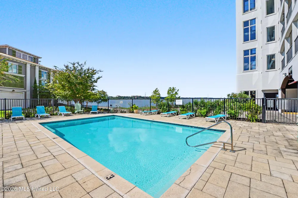 630 Bay Cove Drive Biloxi, MS 39532