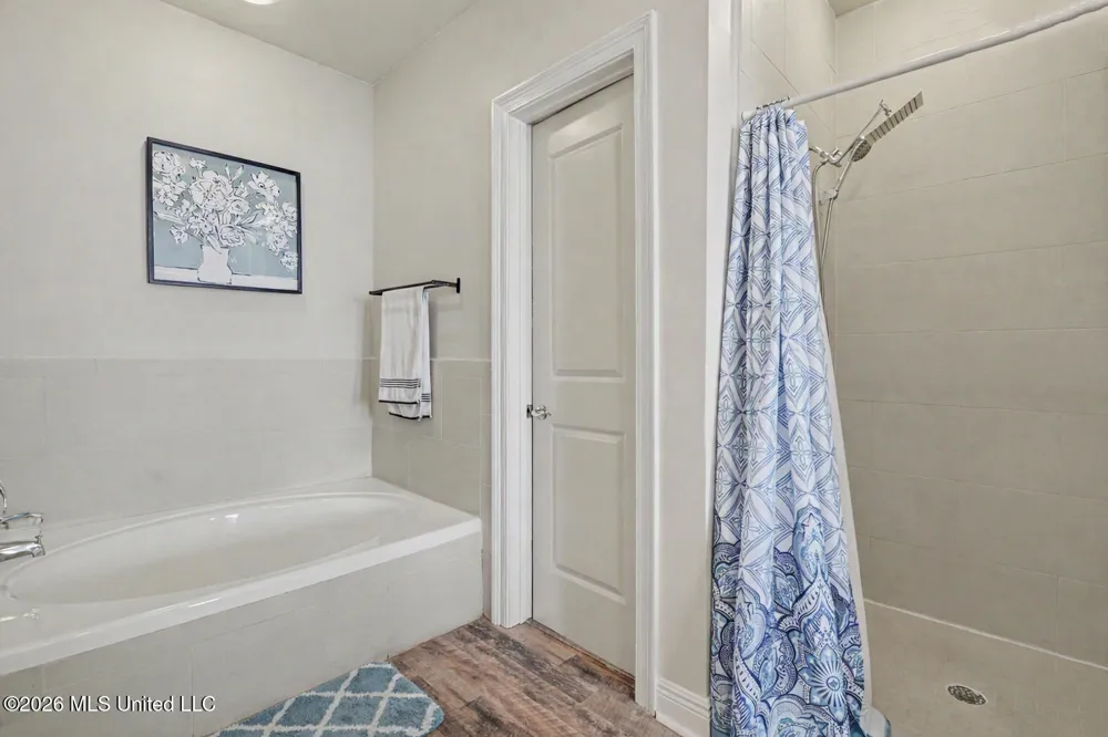 630 Bay Cove Drive Biloxi, MS 39532