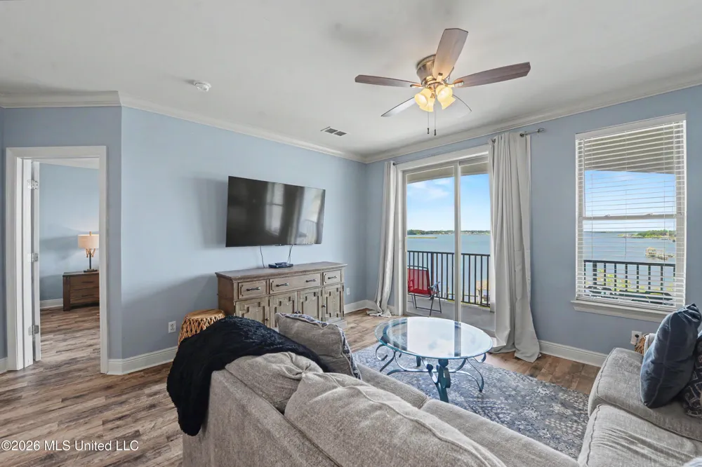 630 Bay Cove Drive Biloxi, MS 39532