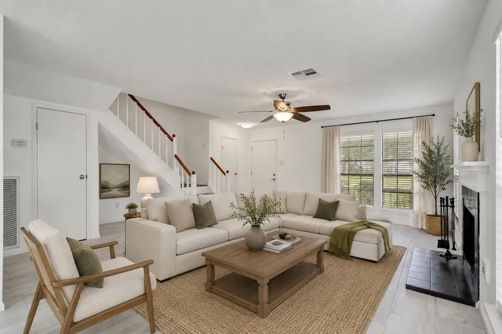 17287 Saturn Lane Houston, TX 77058