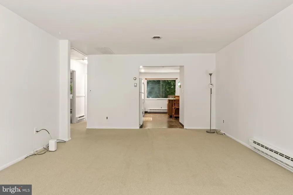 3 WYOMING AVENUE Whiting, NJ 08759
