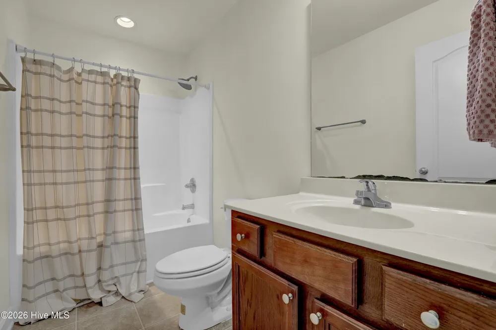 400 Blue Pennant Court Sneads Ferry, NC 28460