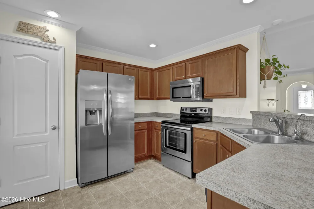 400 Blue Pennant Court Sneads Ferry, NC 28460
