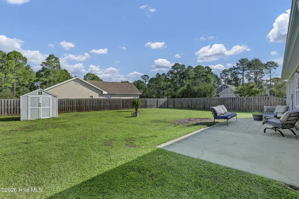 400 Blue Pennant Court Sneads Ferry, NC 28460