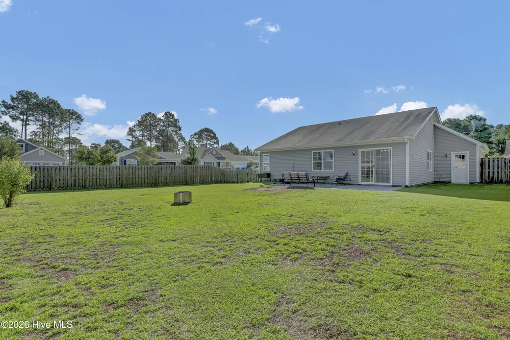 400 Blue Pennant Court Sneads Ferry, NC 28460