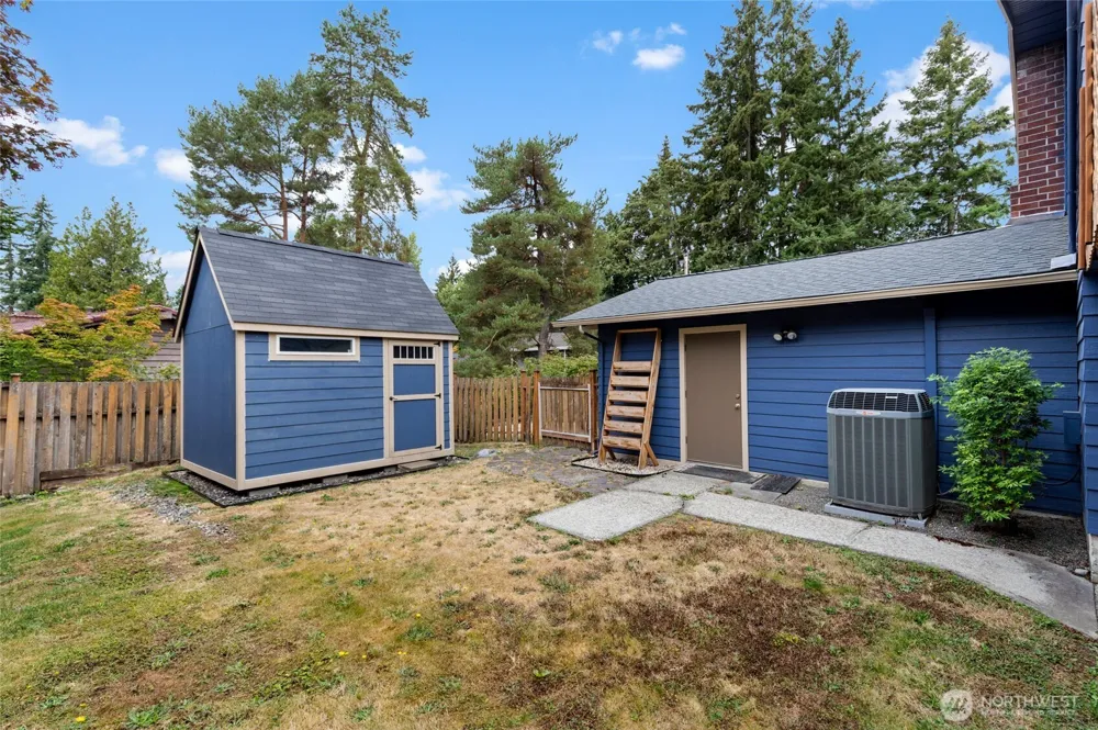 14859 NE 13th Street Bellevue, WA 98007