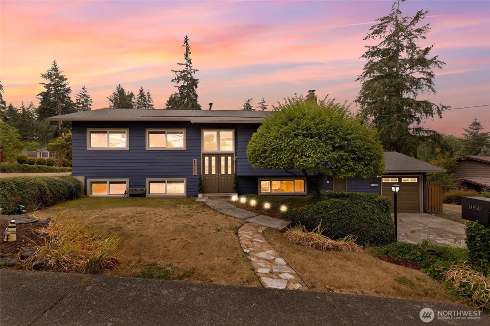 14859 NE 13th Street Bellevue, WA 98007