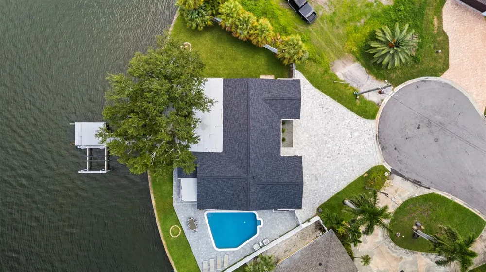 1514 SEA GULL DRIVE S St Petersburg, FL 33707