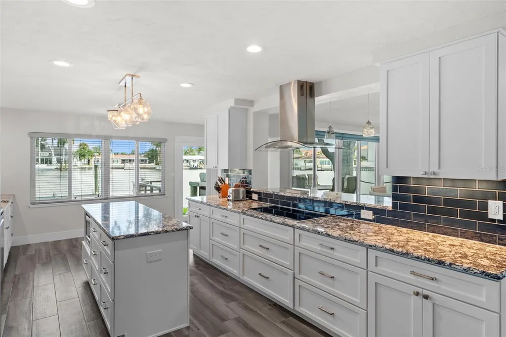 1514 SEA GULL DRIVE S St Petersburg, FL 33707