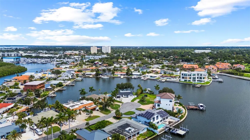 1514 SEA GULL DRIVE S St Petersburg, FL 33707