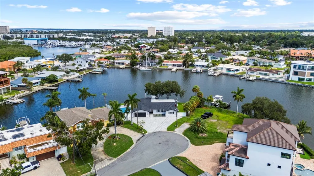 1514 SEA GULL DRIVE S St Petersburg, FL 33707