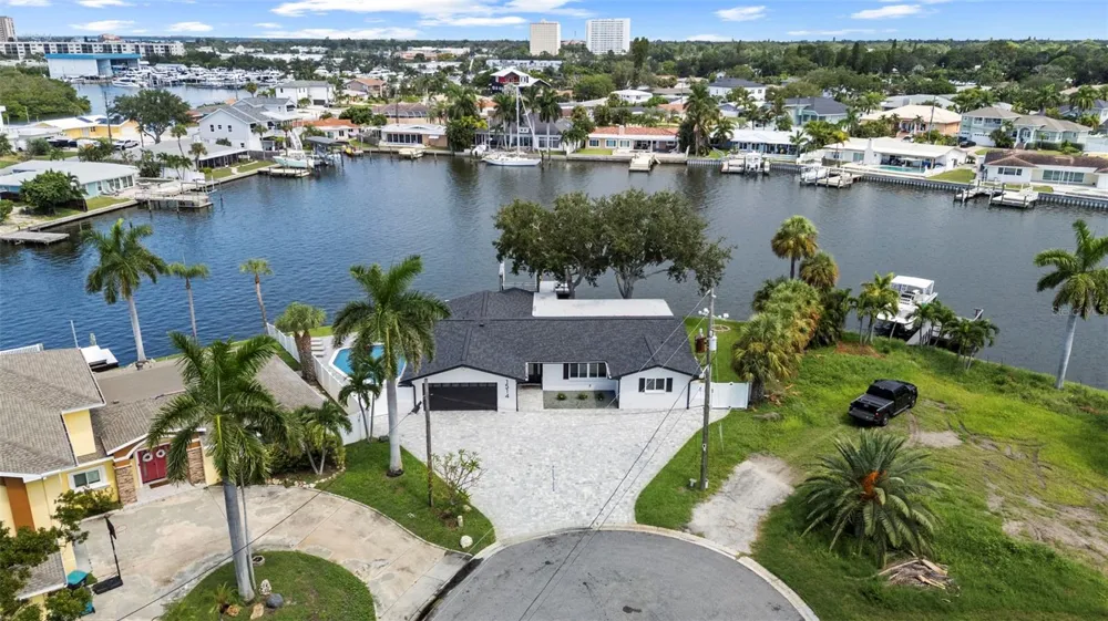 1514 SEA GULL DRIVE S St Petersburg, FL 33707