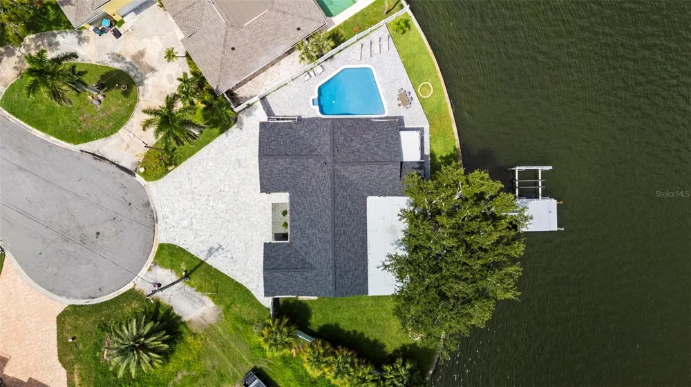1514 SEA GULL DRIVE S St Petersburg, FL 33707