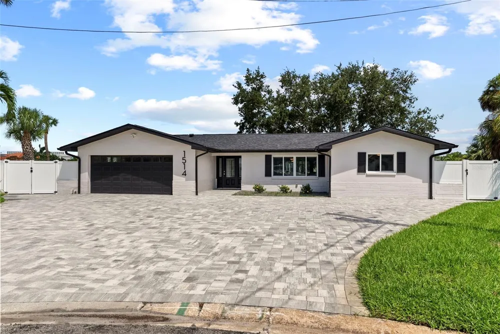 1514 SEA GULL DRIVE S St Petersburg, FL 33707