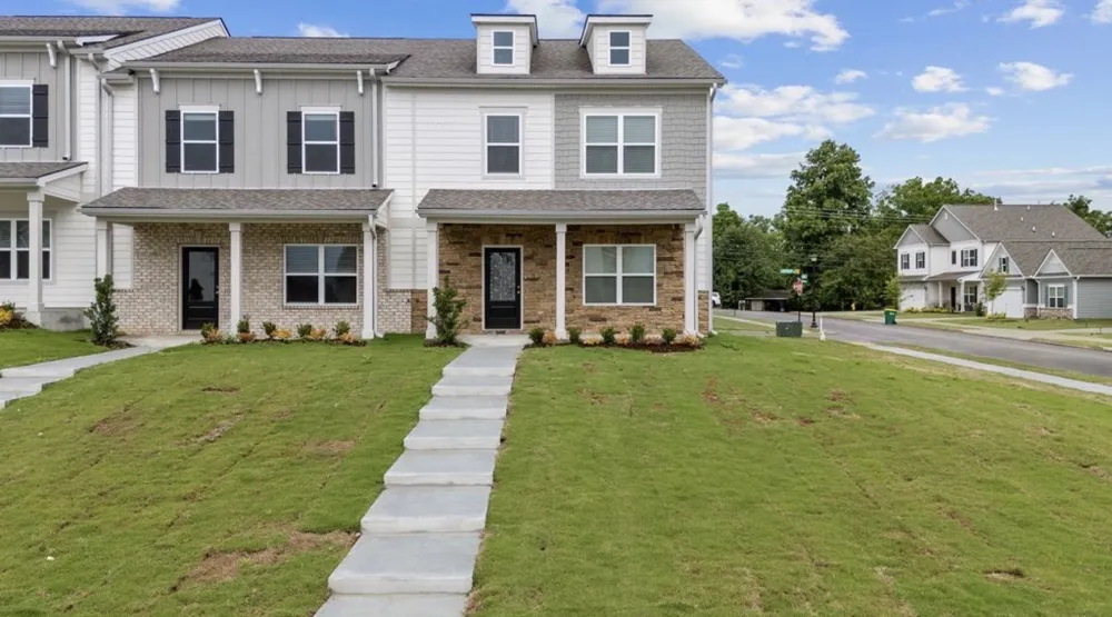 350 Canonbury Dr Lebanon, TN 37087