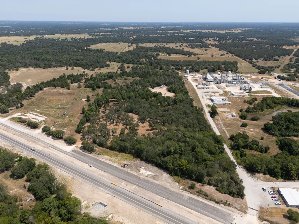 7604 US Highway 77 Highway La Grange, TX 78945