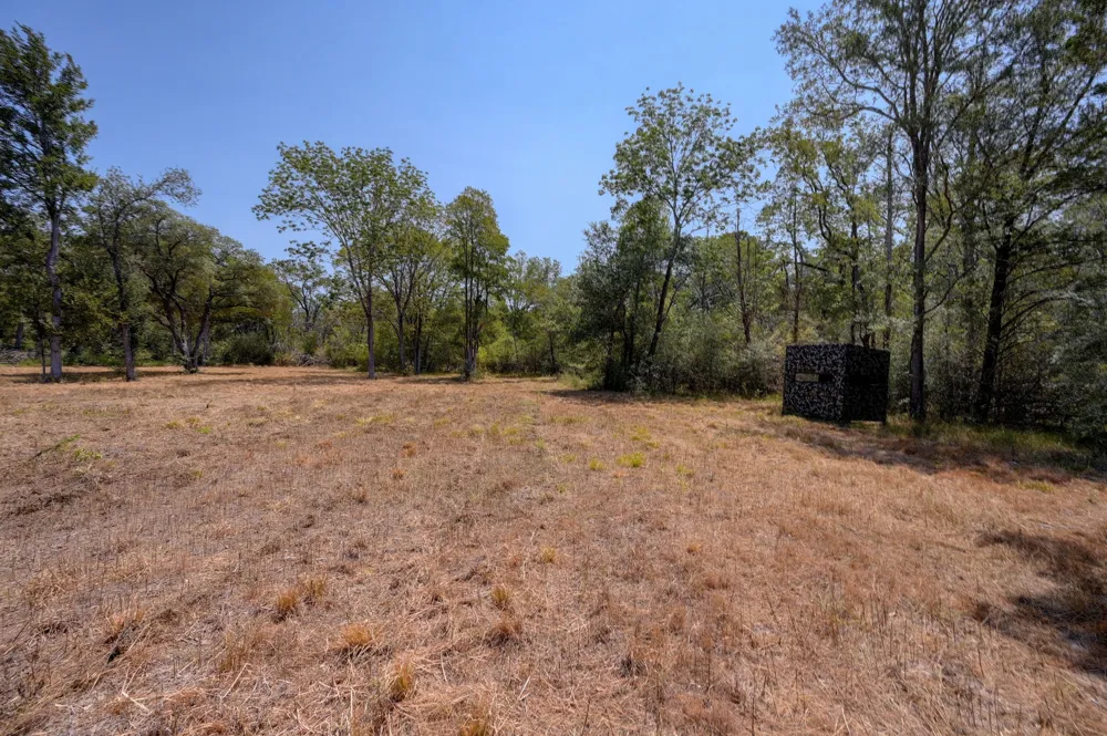 7604 US Highway 77 Highway La Grange, TX 78945