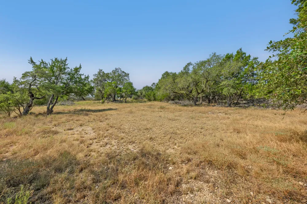 200 Buckskin Pass Driftwood, TX 78619