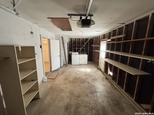 7514 VALLEY OAK ST Live Oak, TX 78233