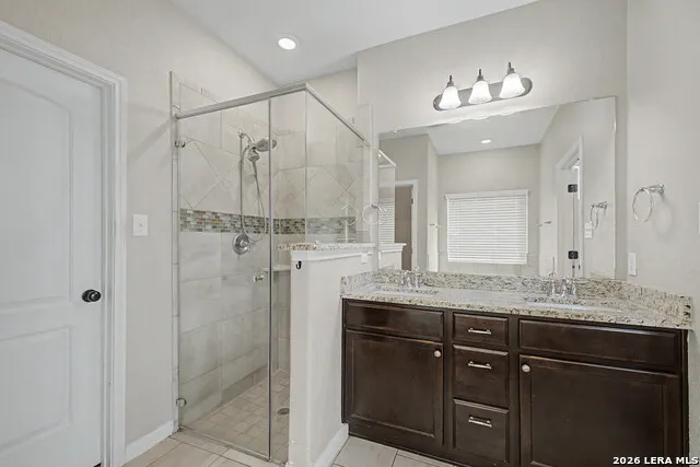 888 MAPLE DR New Braunfels, TX 78130