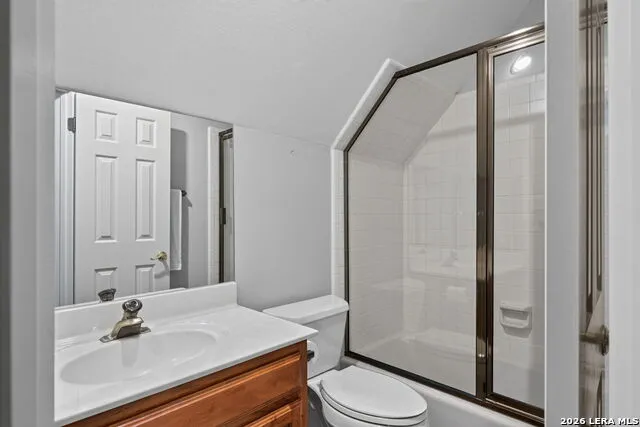 29440 RED BUD HL Fair Oaks Ranch, TX 78015