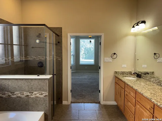 9827 Catell Boerne, TX 78006