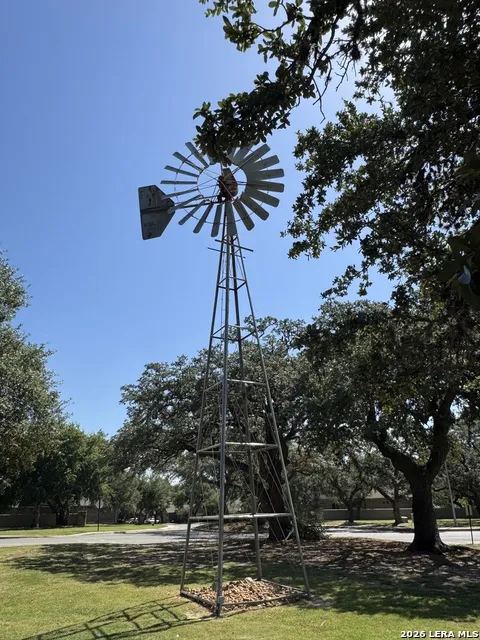 9827 Catell Boerne, TX 78006