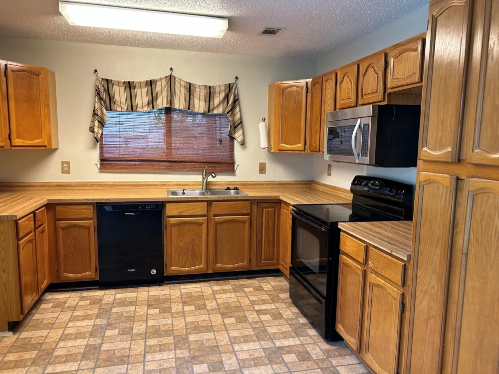 1225 Eaton Lane Grapevine, TX 76051
