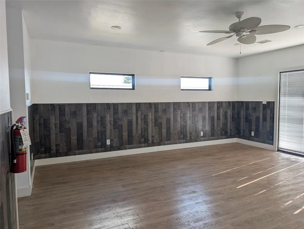 431 State Highway 342 Red Oak, TX 75154
