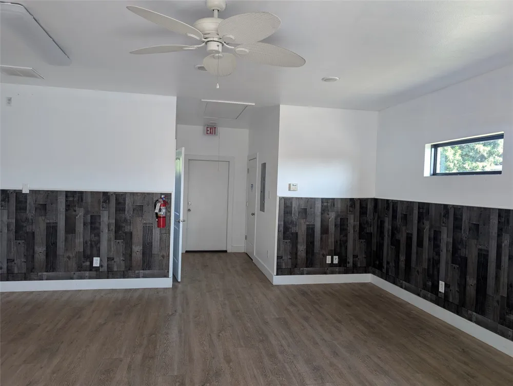 431 State Highway 342 Red Oak, TX 75154