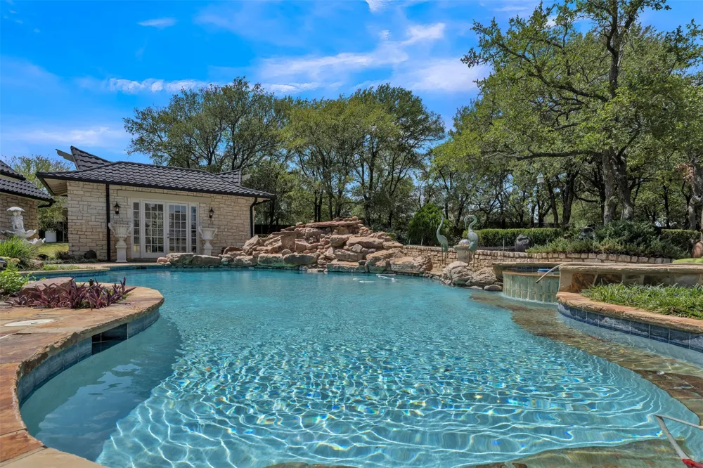 8801 Clay Hibbins Road Keller, TX 76248
