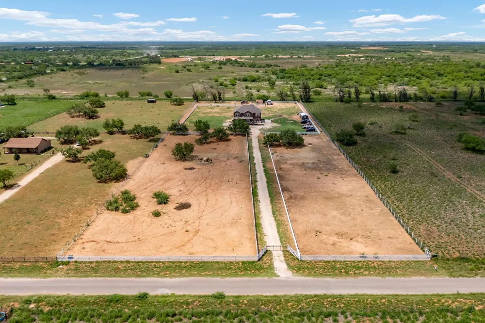 24518 Rio Colorado Road Edinburg, TX 78541