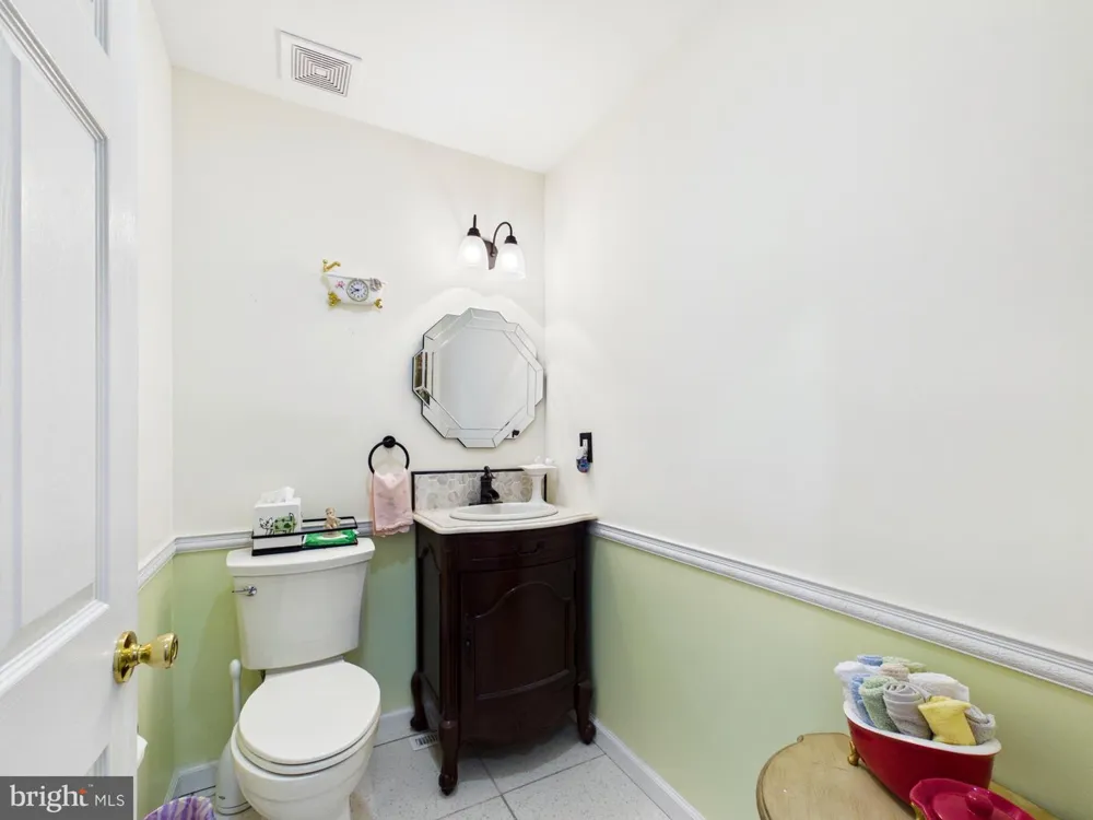 16733 WOODLAND COURT Bridgeville, DE 19933