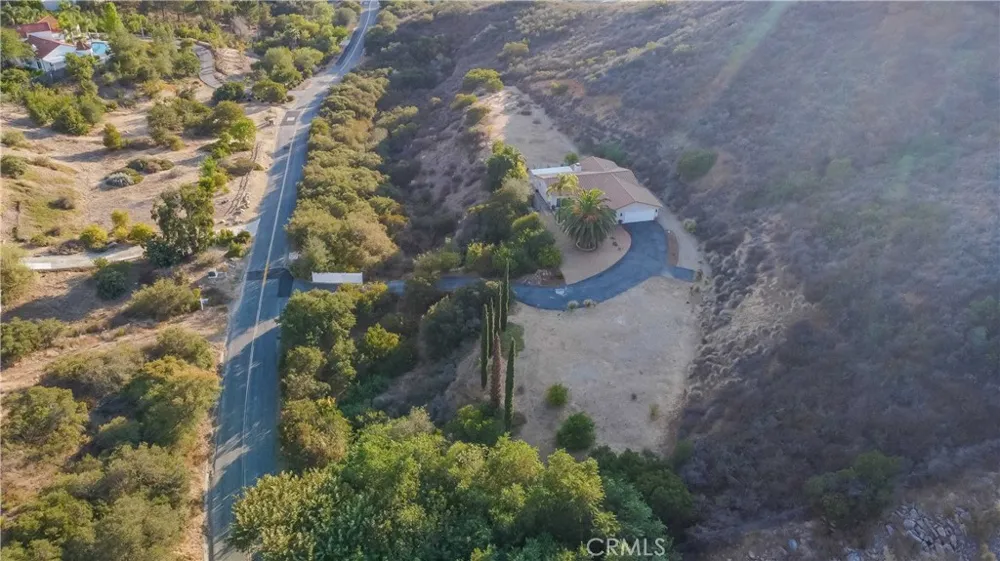 45251 La Cruz Dr Temecula, CA 92590