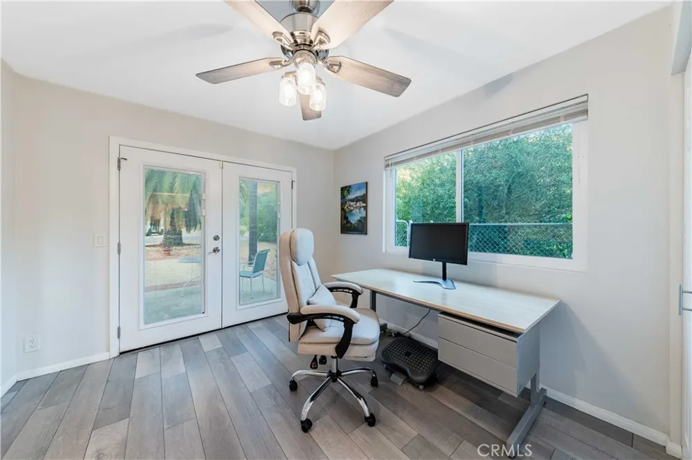 45251 La Cruz Dr Temecula, CA 92590