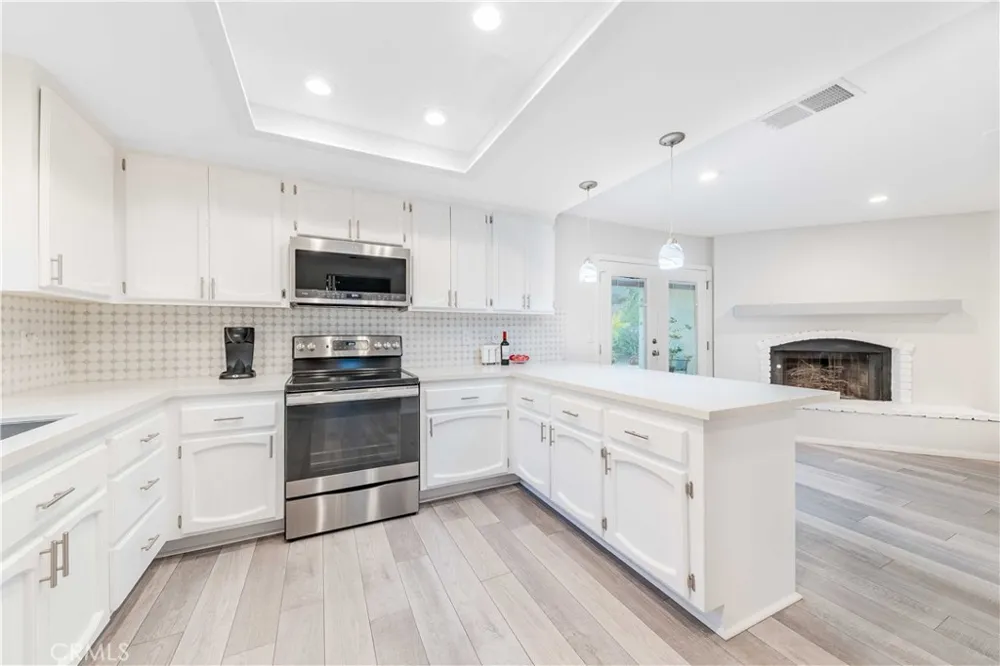 45251 La Cruz Dr Temecula, CA 92590