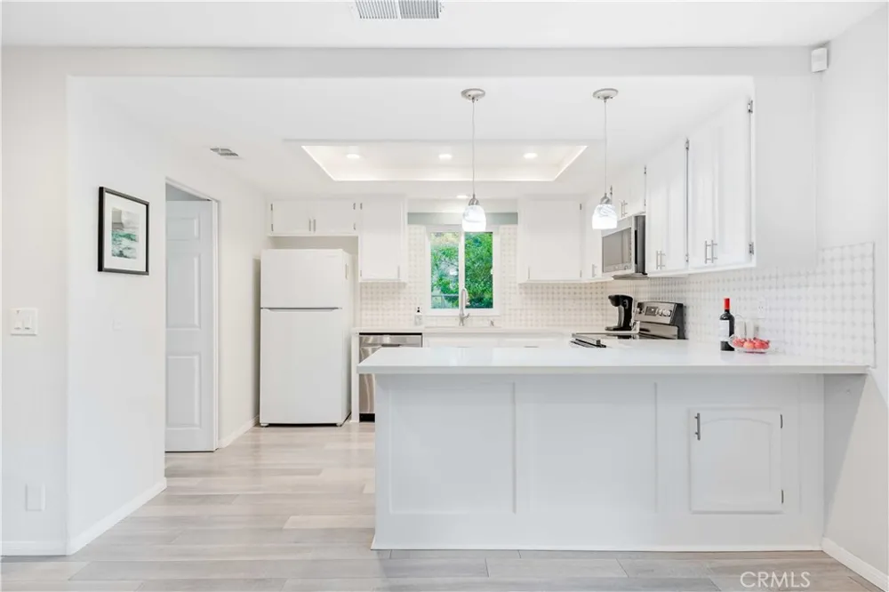 45251 La Cruz Dr Temecula, CA 92590