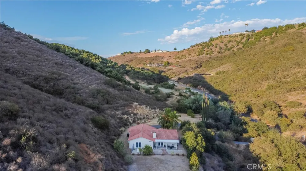 45251 La Cruz Dr Temecula, CA 92590