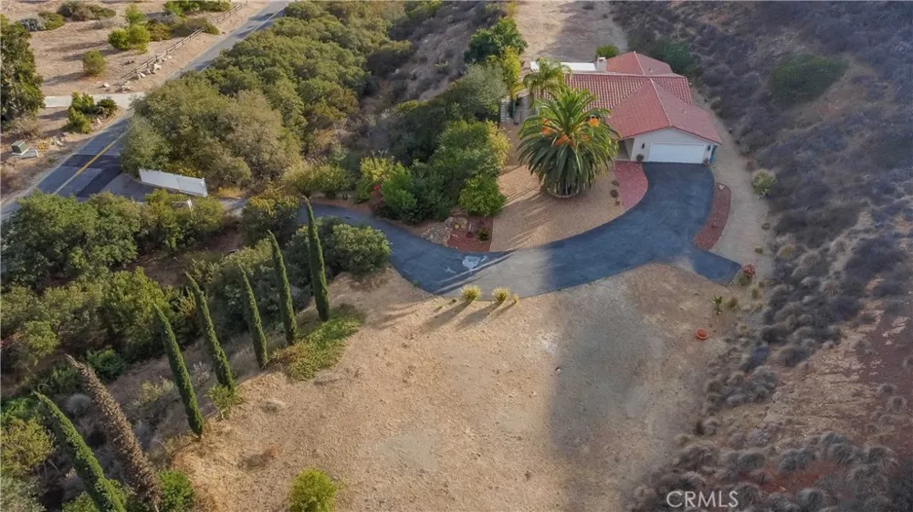 45251 La Cruz Dr Temecula, CA 92590