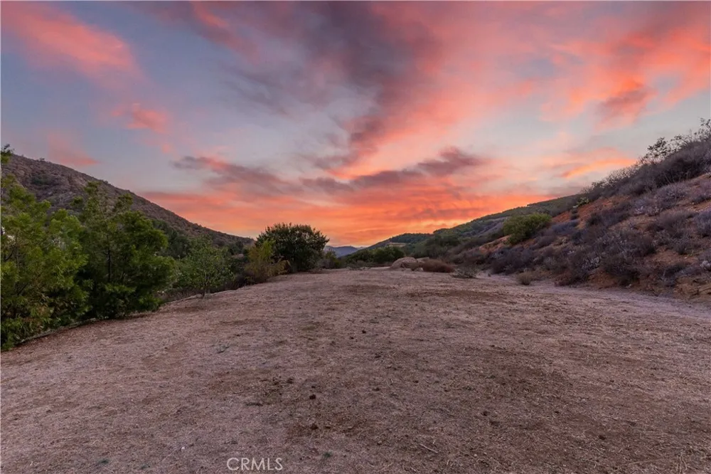 45251 La Cruz Dr Temecula, CA 92590